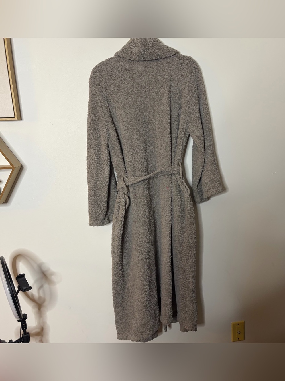 Barefoot Dreams Robe size 1 - Picture 2 of 5